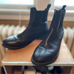 Thursday Boot Company chelsea boots 9.5